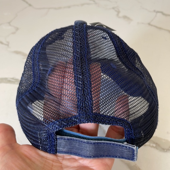 Gracie Designs Illinois State Shape Distressed Trucker Hat with Fabric - Picture 5 of 8